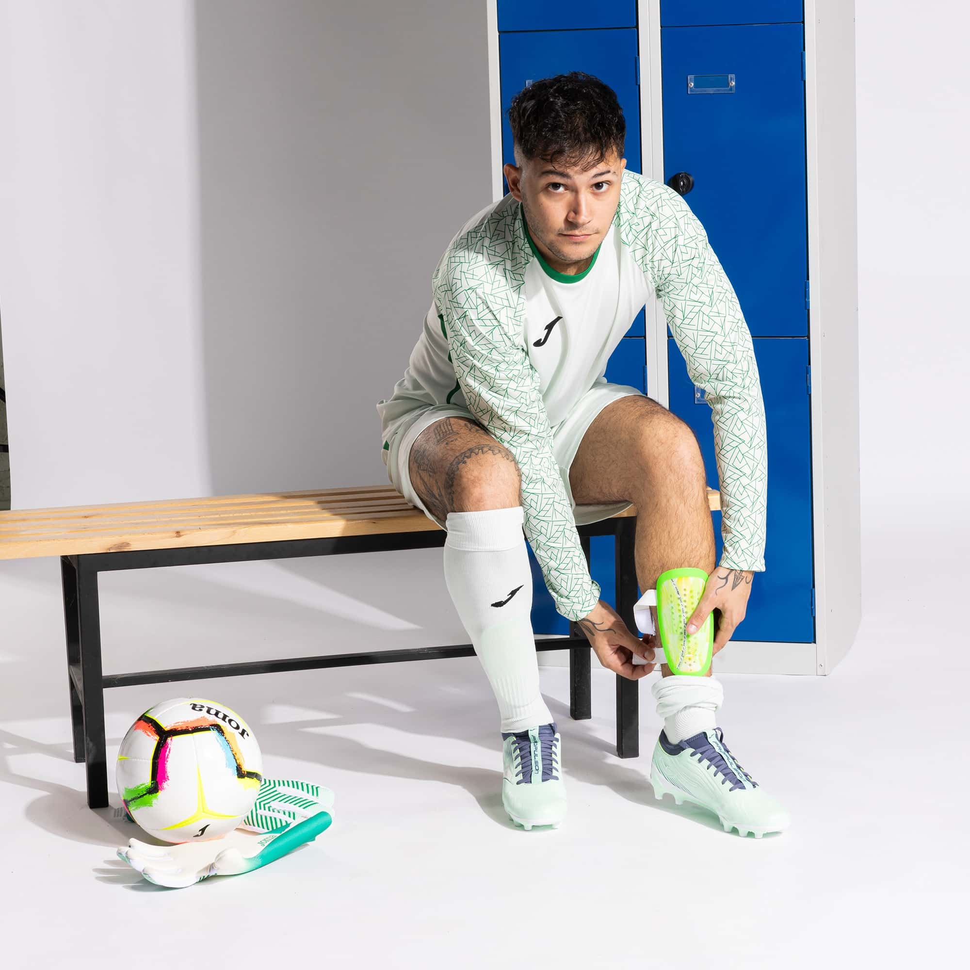 Shin guard Attack