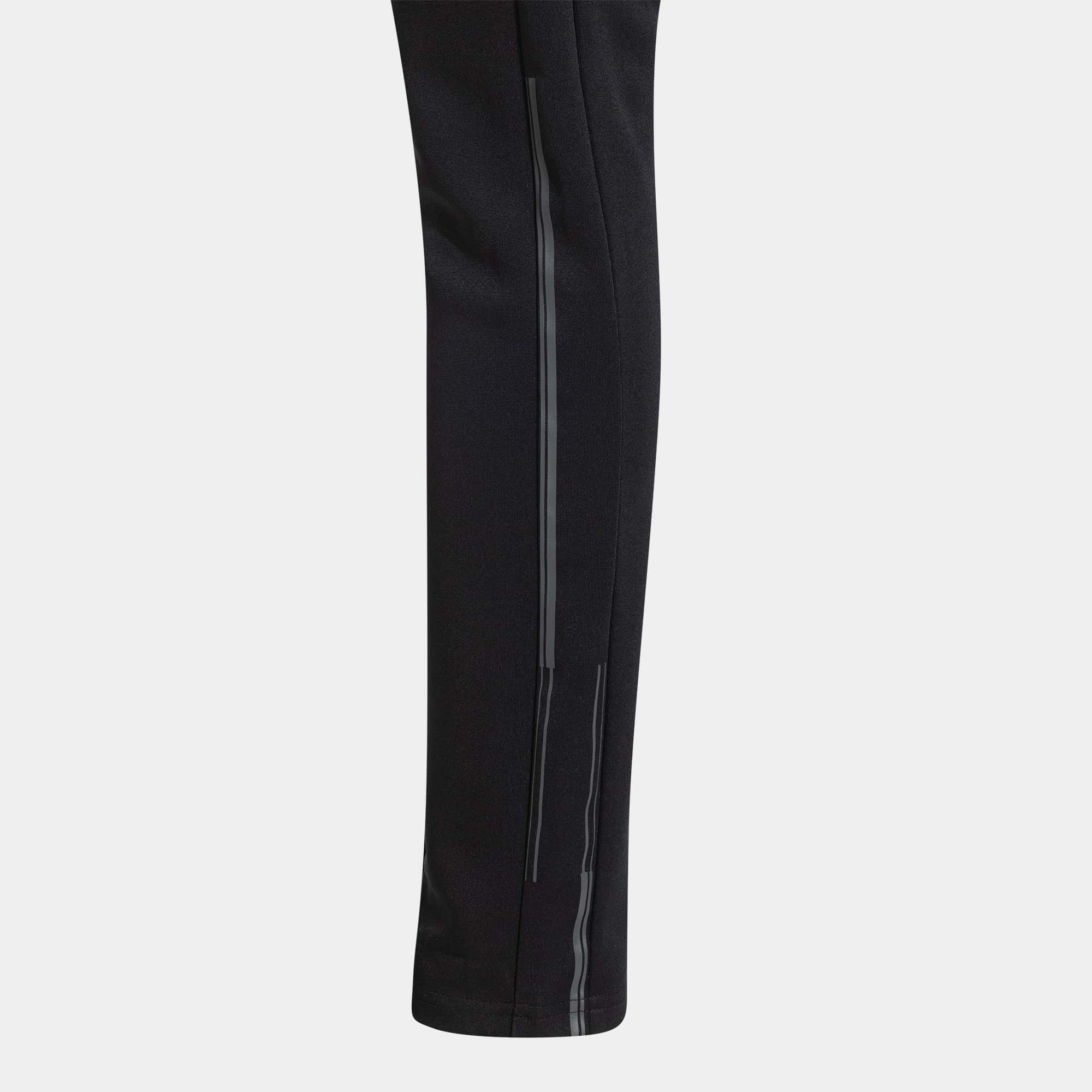 Tracksuit woman Championship VIII