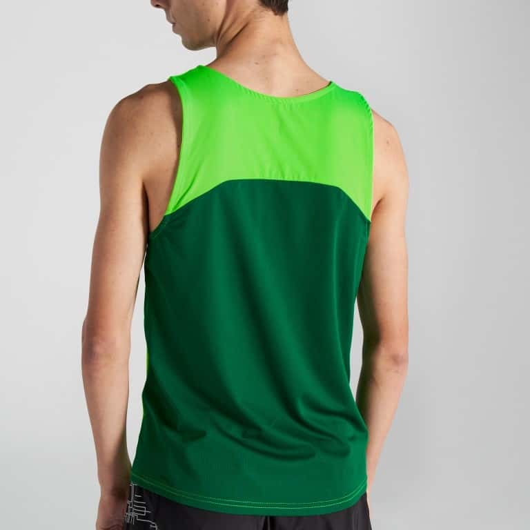 Tank top man R-Winner
