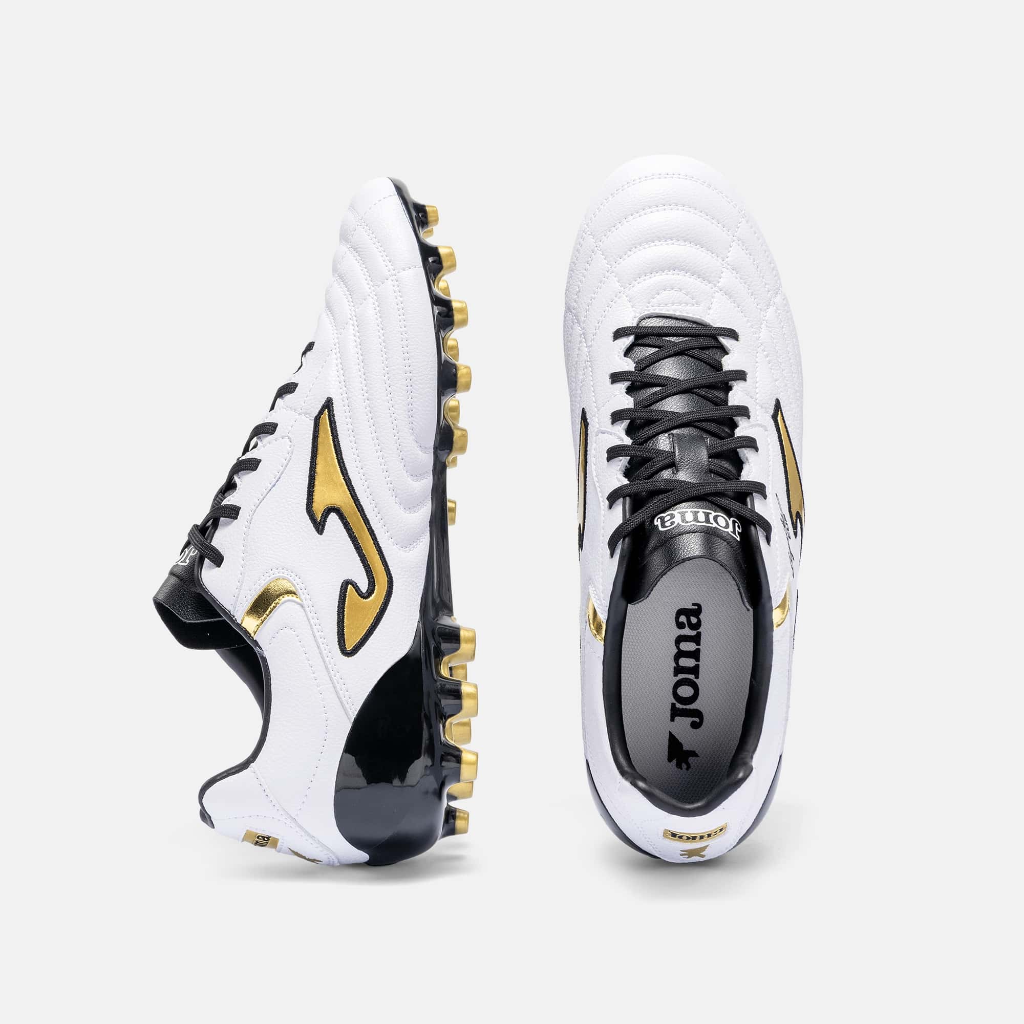 Football boots Aguila Cup 26 artificial grass white