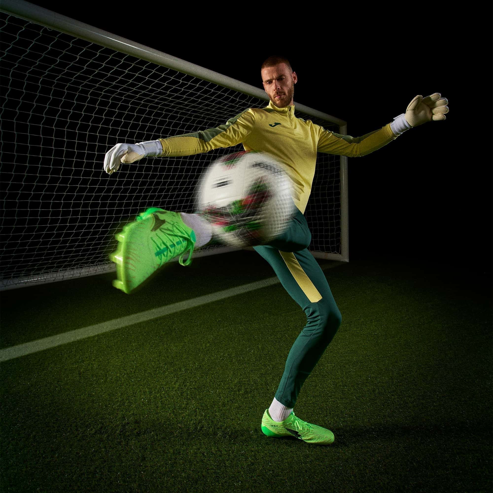 Football boots Striker Premium Men 25 firm ground FG fluorescent yellow