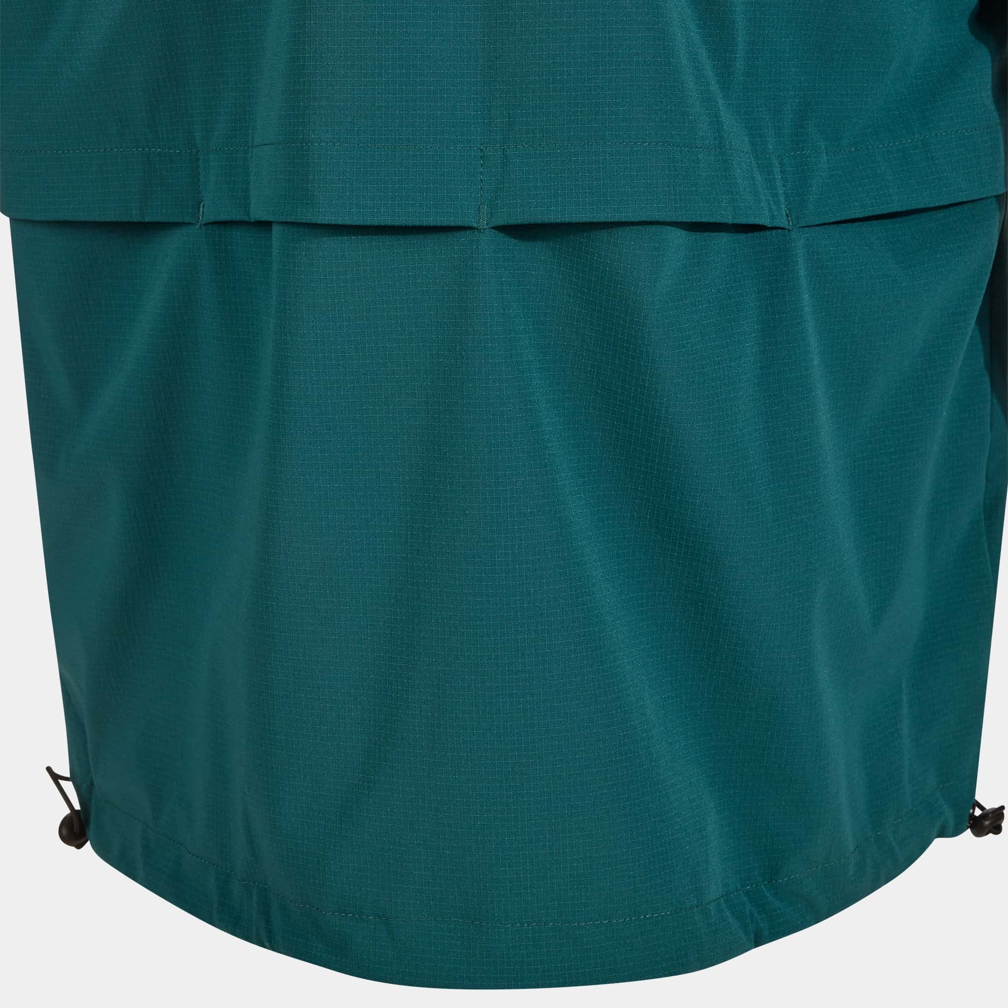 Light jacket man Explorer