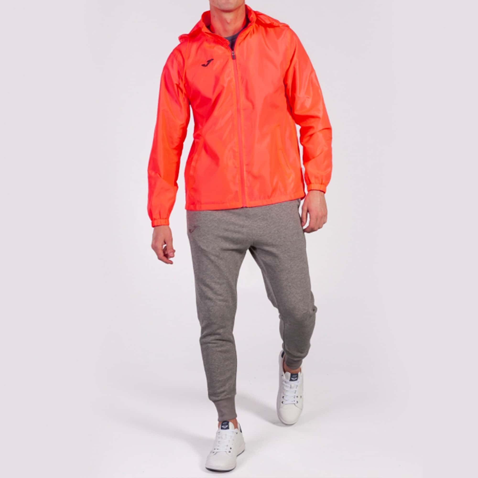 Rainjacket man Iris