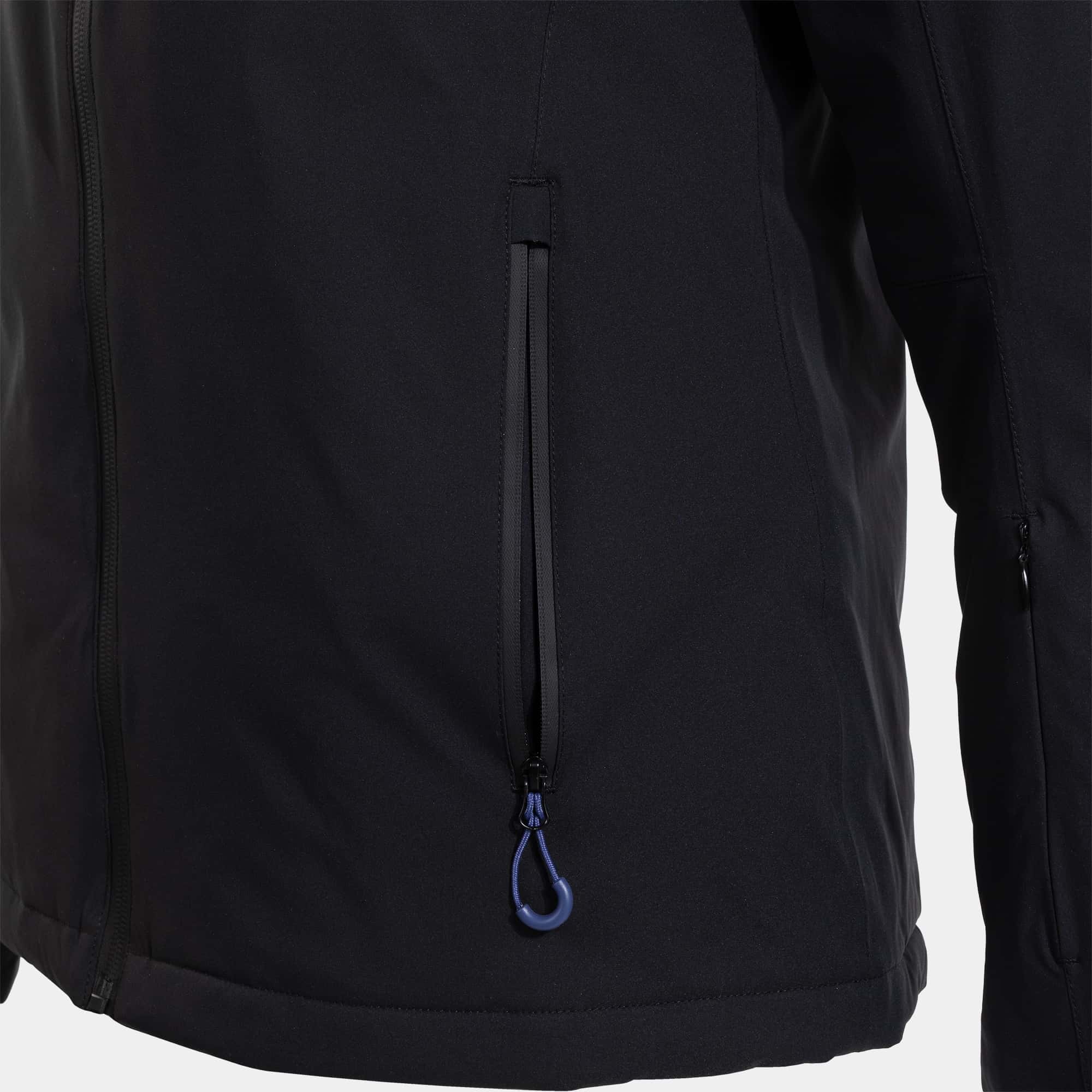 Anorak woman Alpes