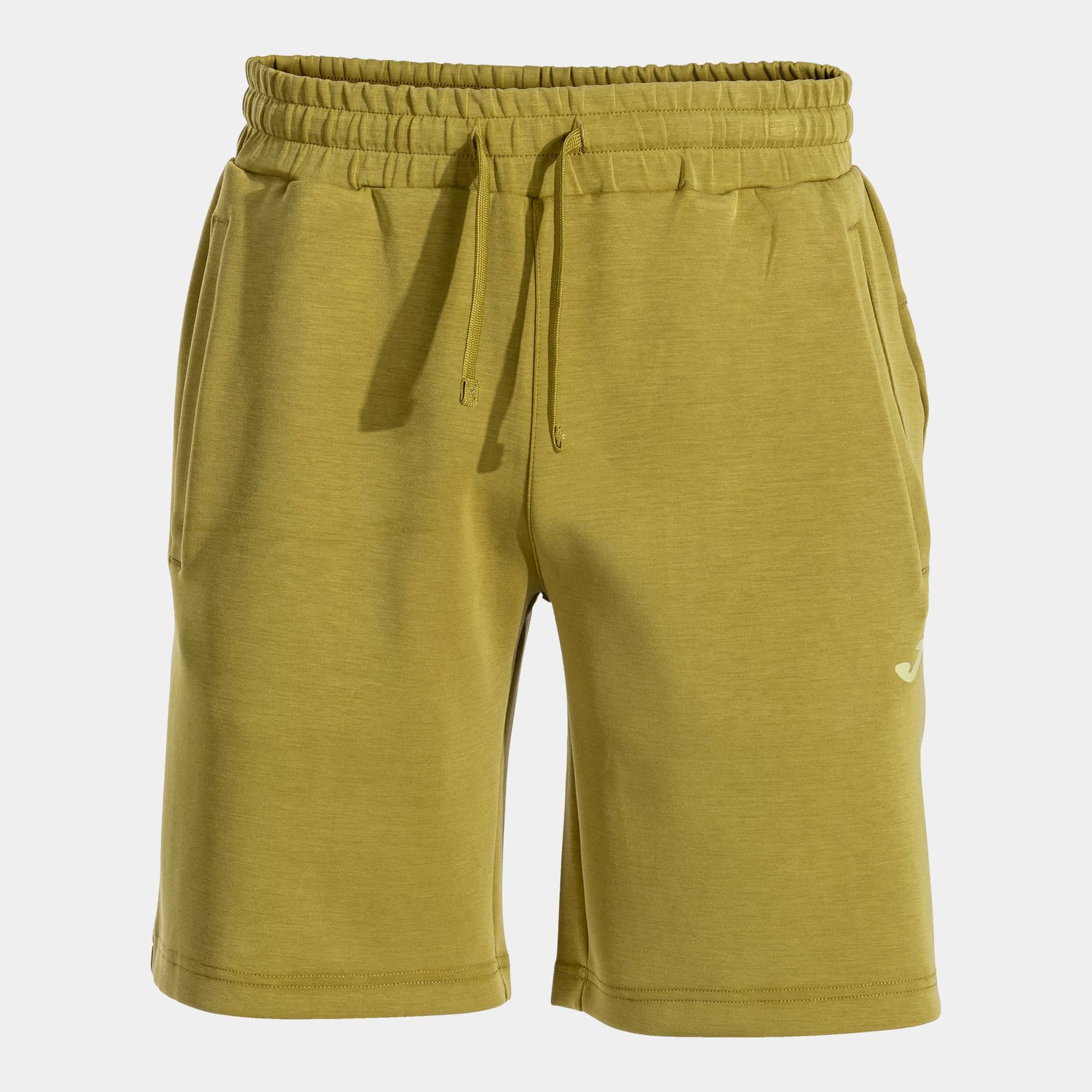Bermuda shorts man Breath