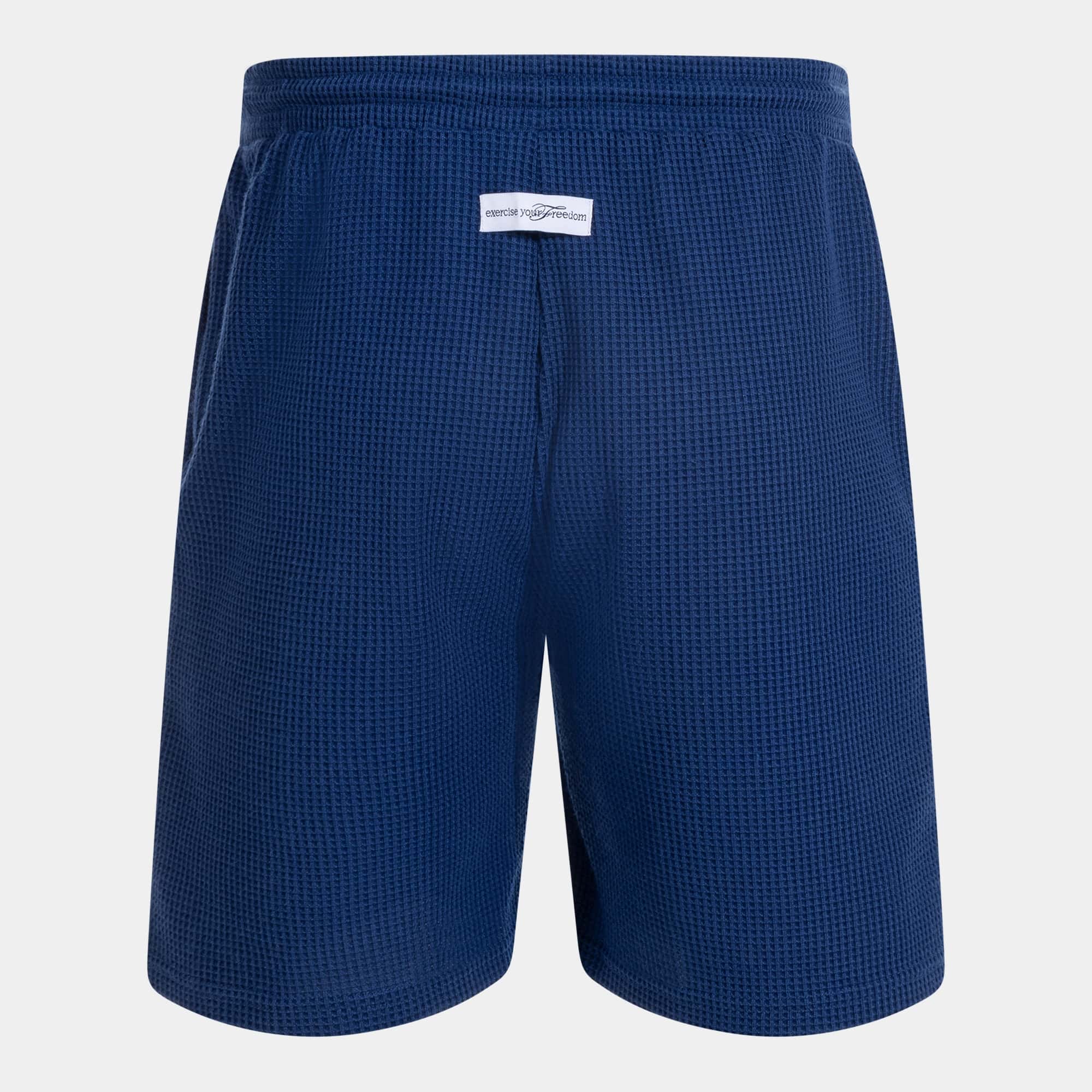 Bermuda shorts man Mimetic