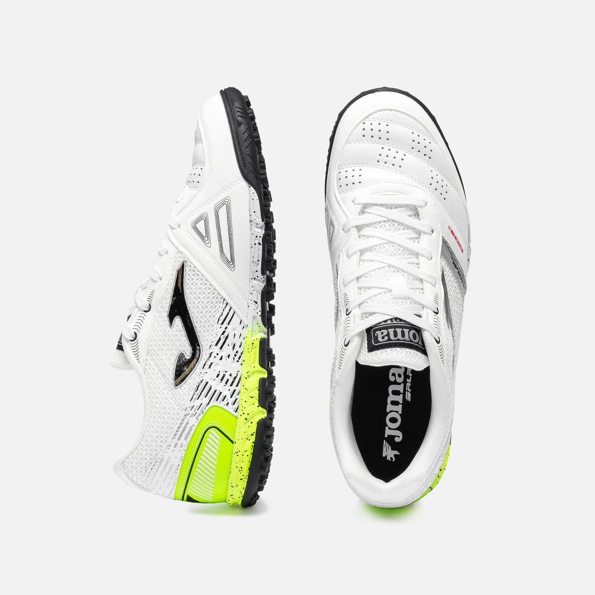 Football boots Mundial 26 turf white