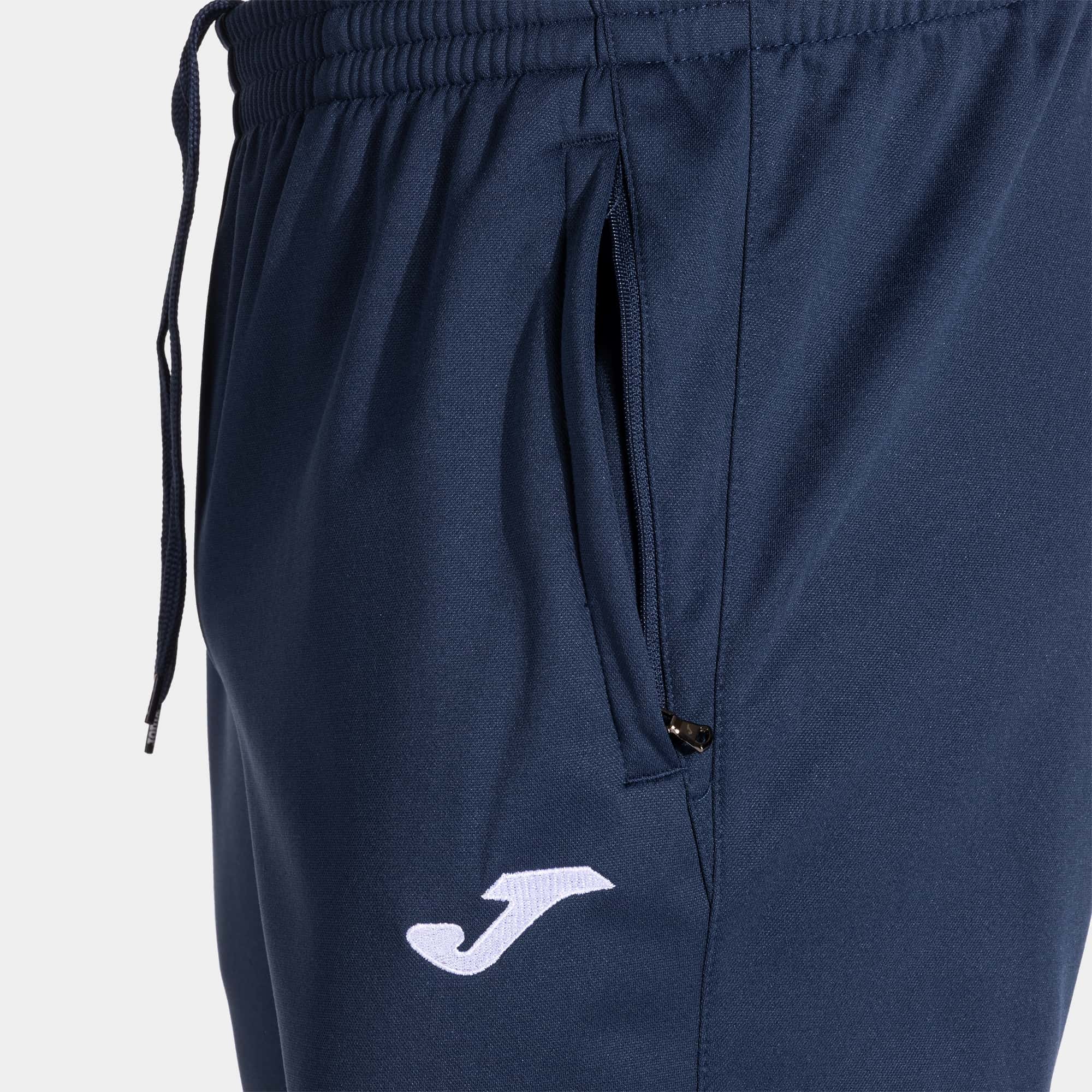 Longs pants man Elba