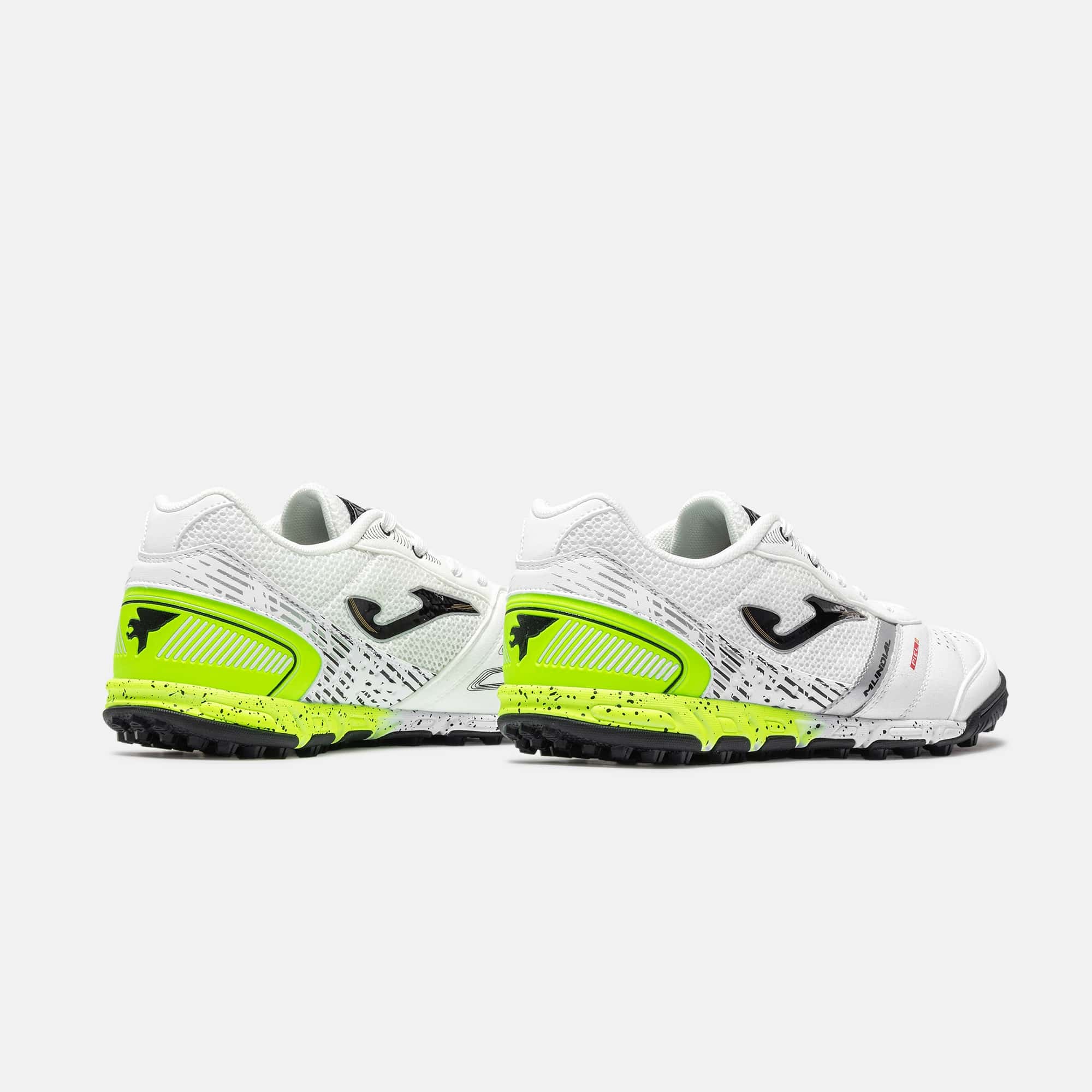 Football boots Mundial 26 turf white