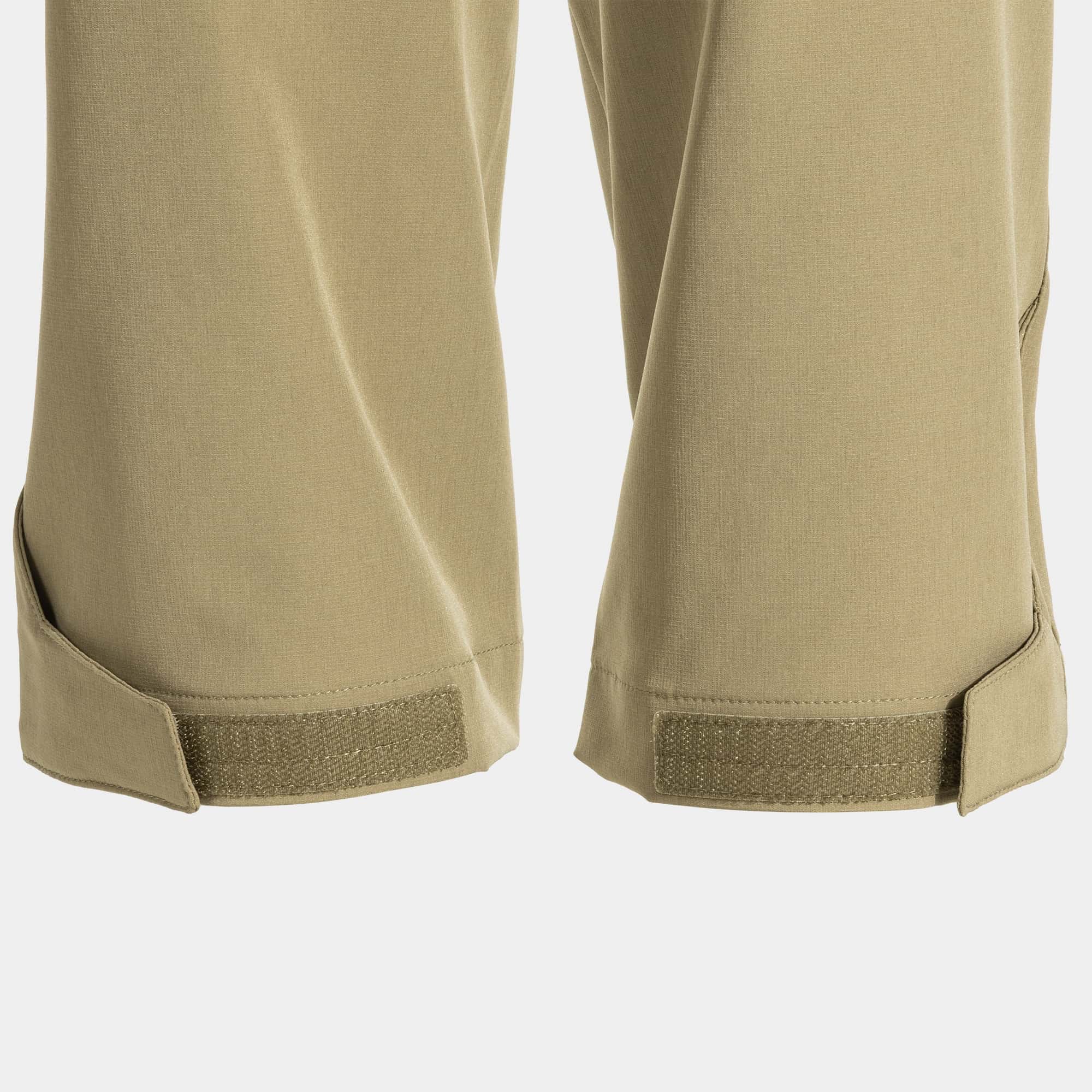 Longs pants man Explorer