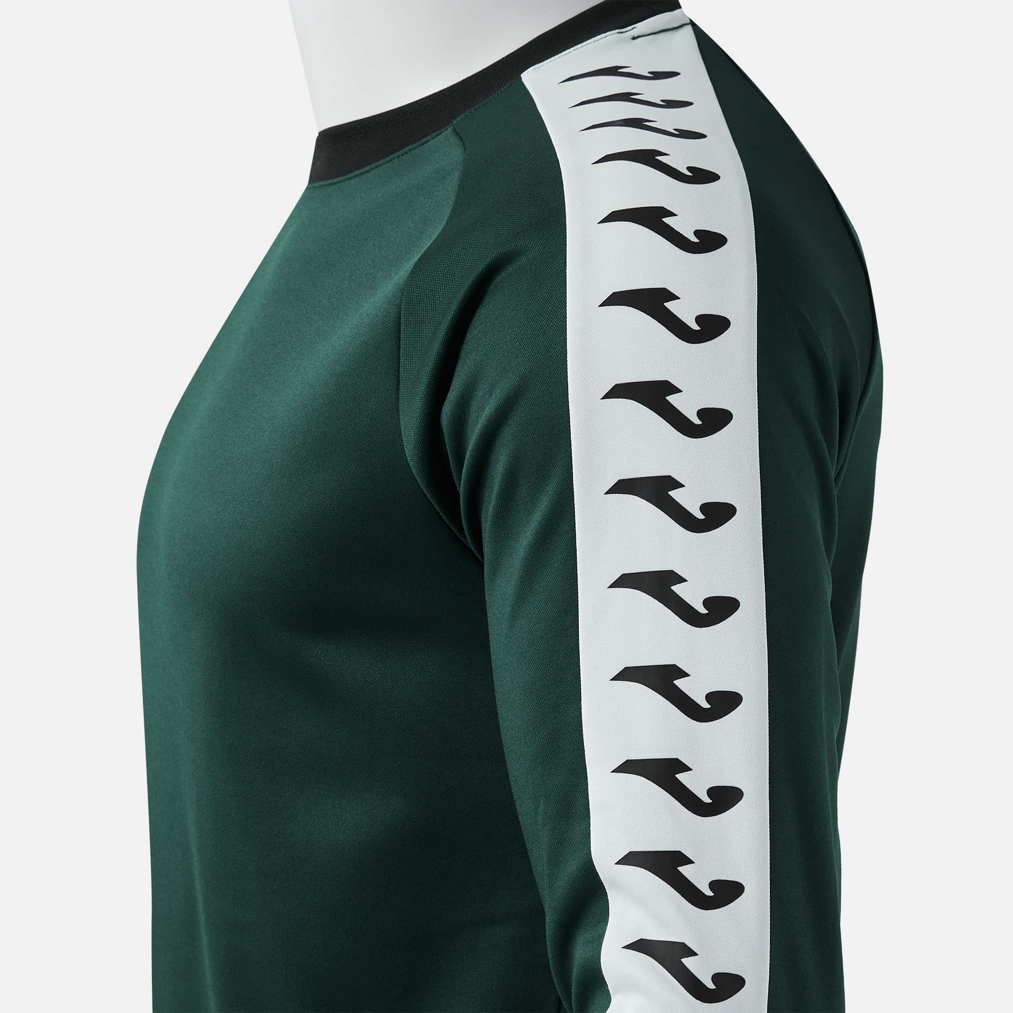 Sweatshirt man Heroic