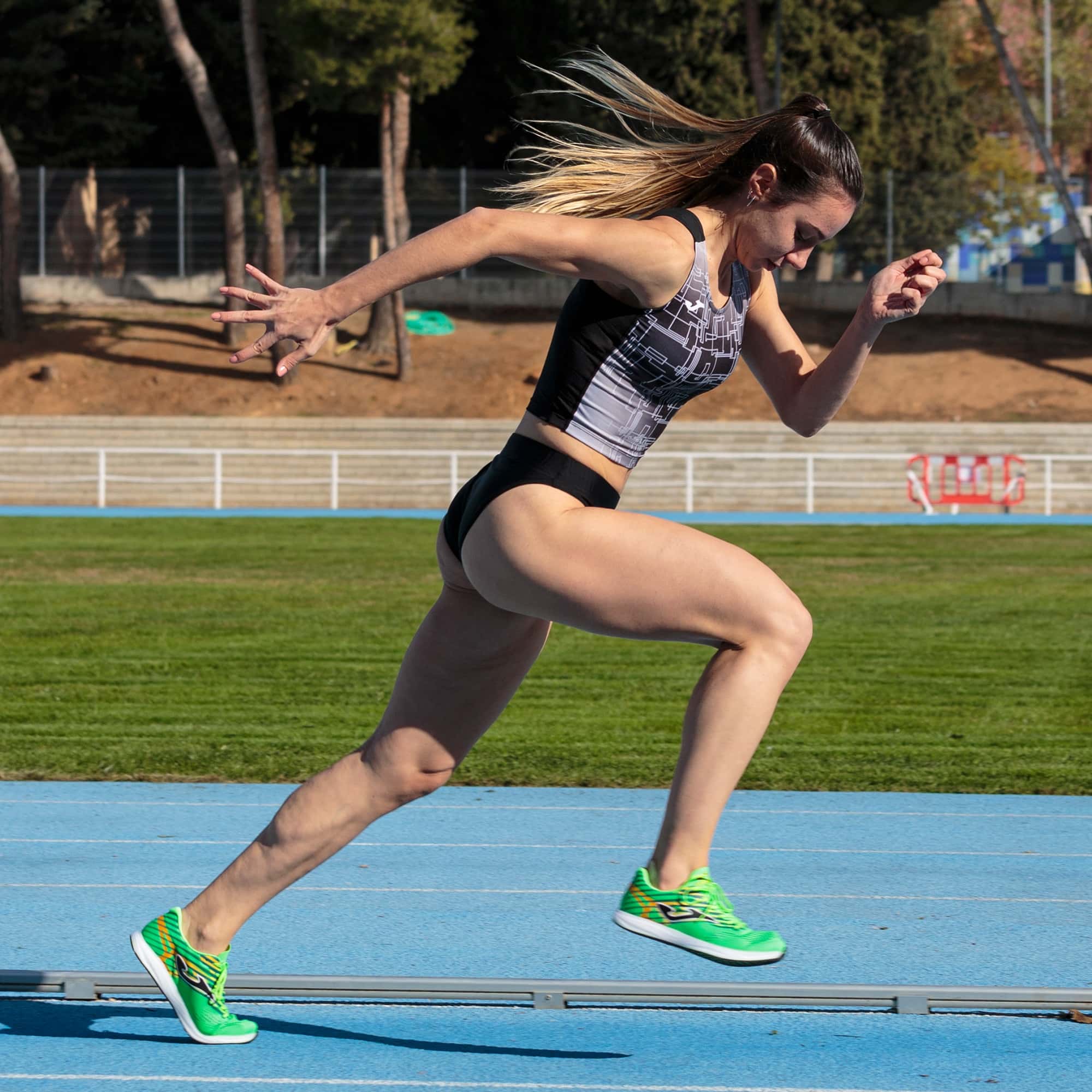 Tank-top woman Elite VIII