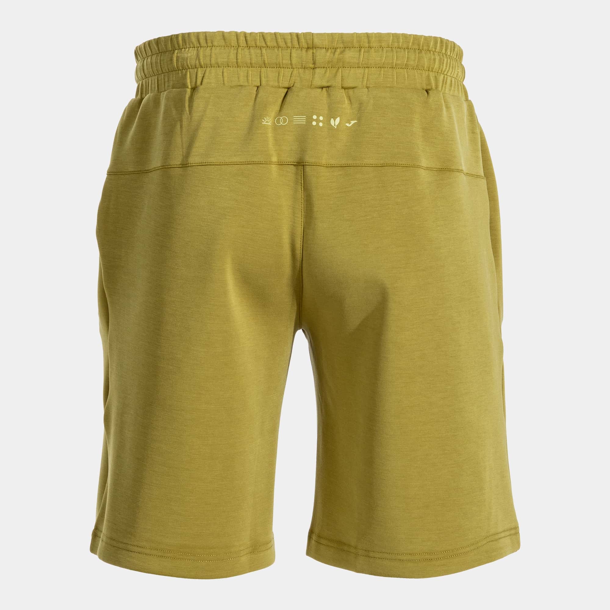 Bermuda shorts man Breath