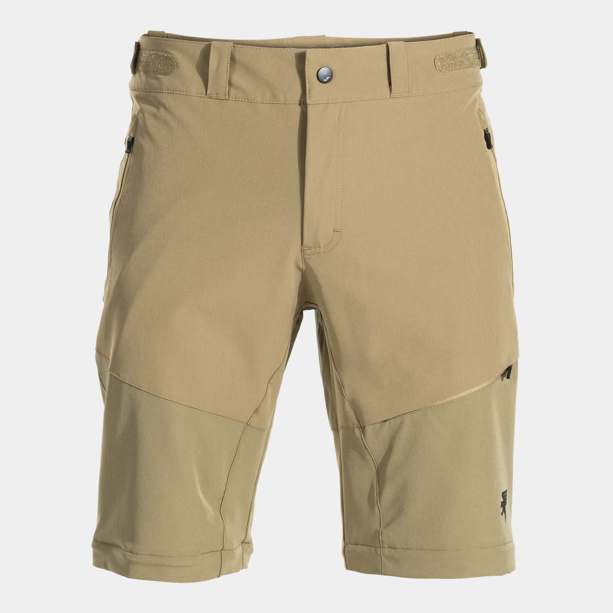 Longs pants man Explorer
