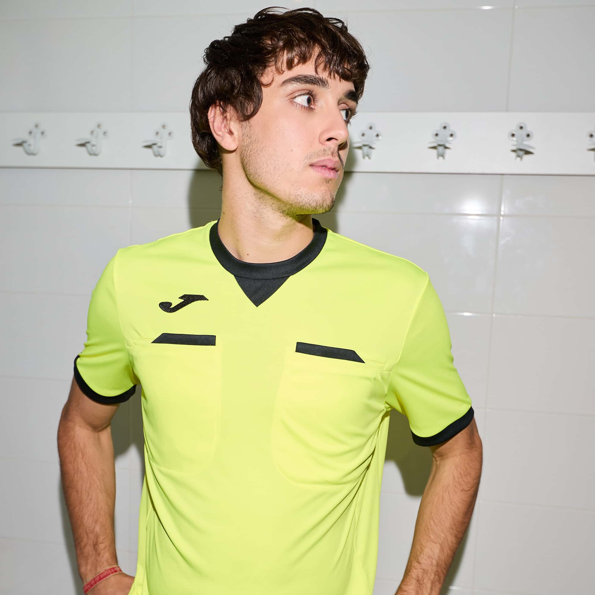 Shirt short sleeve man Referee