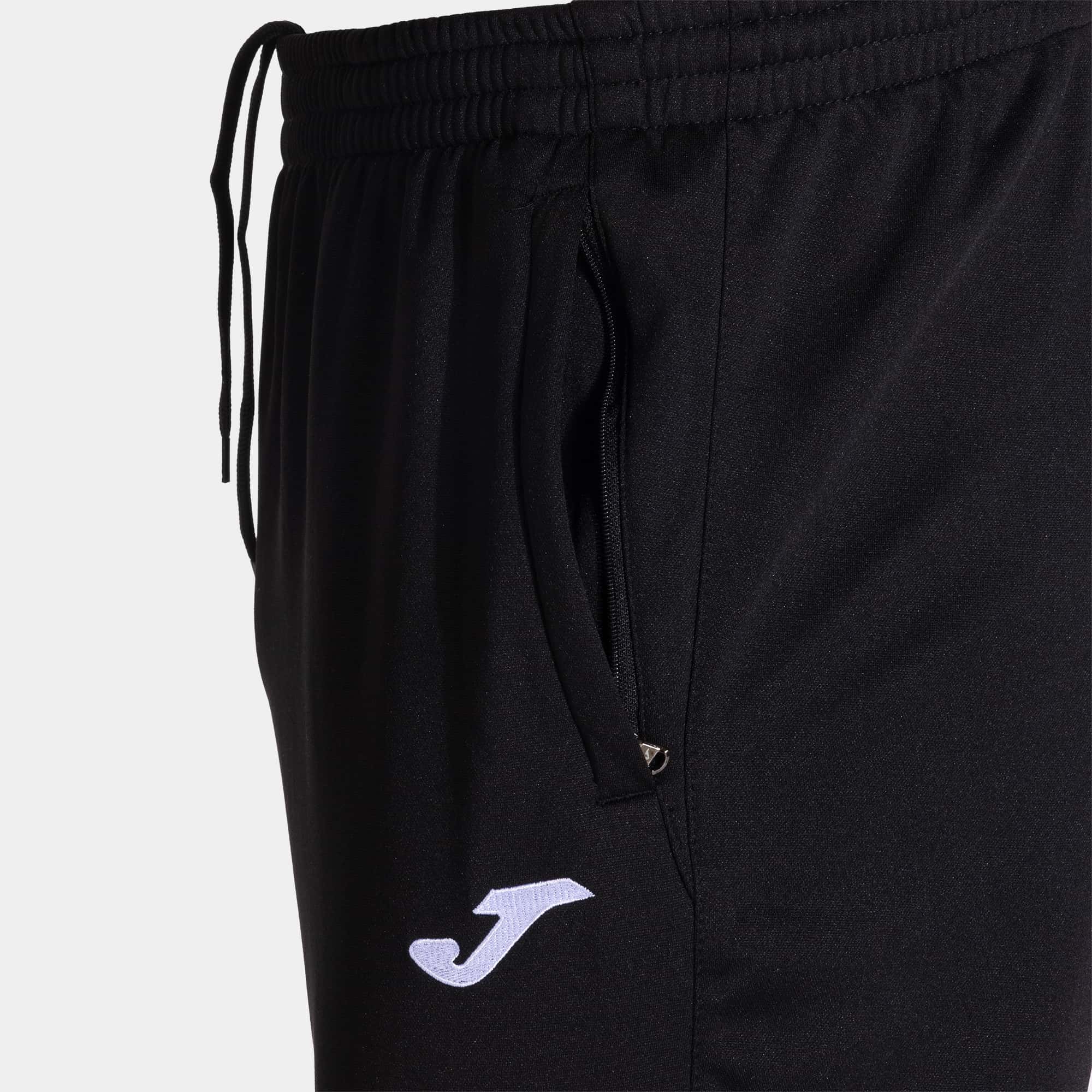 Longs pants man Elba